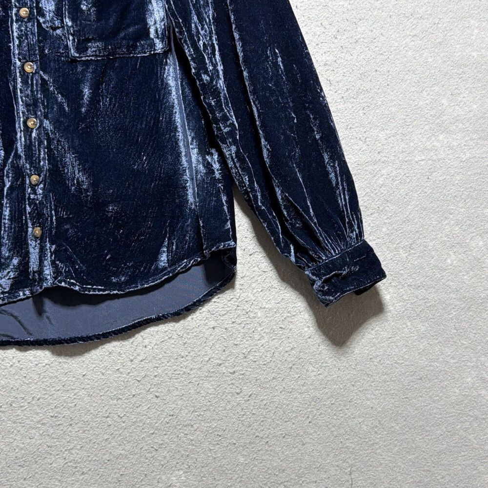 Anthropologie Pilcro Mara Relaxed Velvet Blue Button Down Shirt Women’s Medium - Picture 5 of 12
